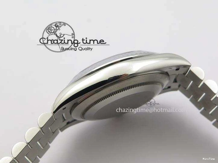 MiroTime 0508 Stretchable DayDate 40mm BP-Maker 228206 SS Green Roman Dial (Fluted Bezel) On SS Bracelet ETA 3904
